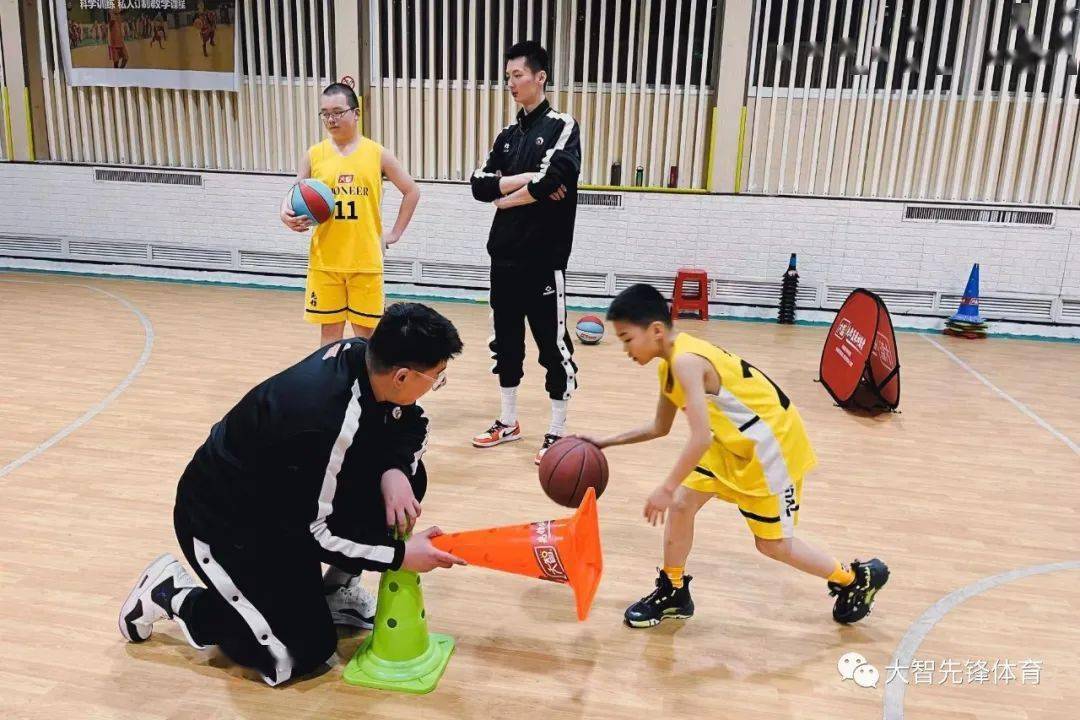 业余爱好者如何在有限时间内提升篮球优势_2